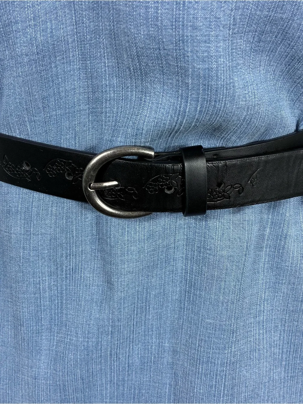 Beverly Hills Polo Club Womens belt L/XL Black Floral Embossed Leather